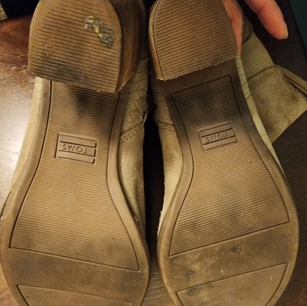 TOMS Lunata Suede Distressed Stacked Heel AnkleBootie Size 7.5 - Picture 4 of 13